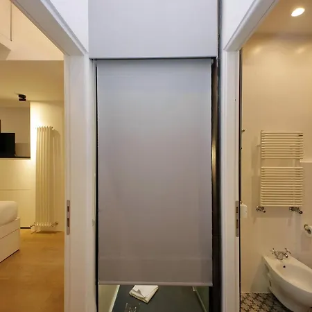 Homely Loft Beltrami 500 Mt From Piramide Apartment Rome